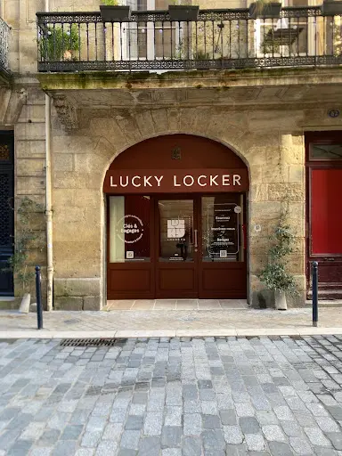 Lucky Locker (porte de Bourgogne) - Luggage Storage